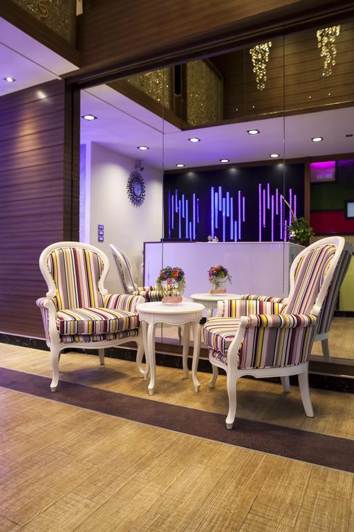 Eleven Avenue Suites Banguecoque Exterior foto