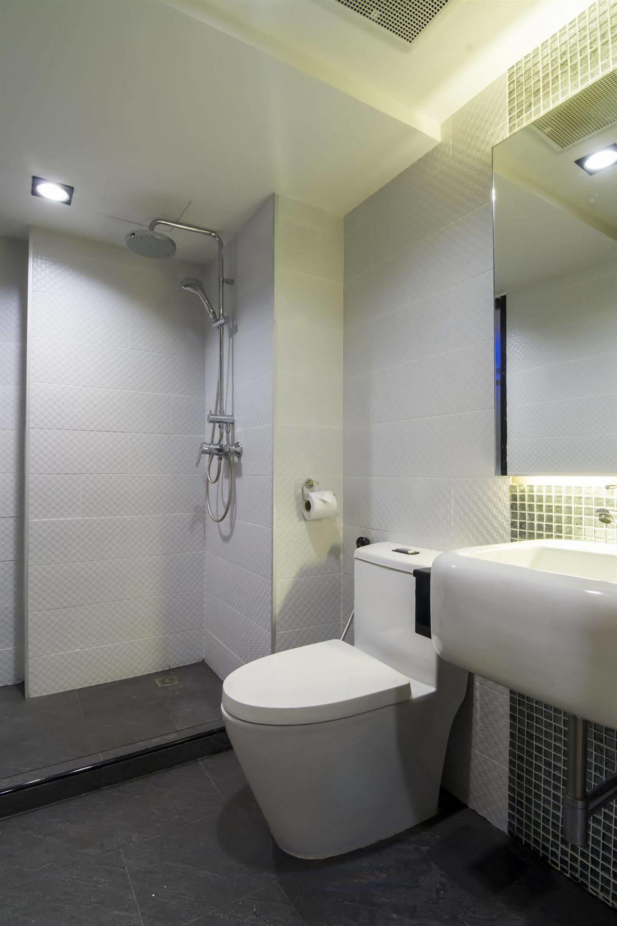 Eleven Avenue Suites Banguecoque Exterior foto
