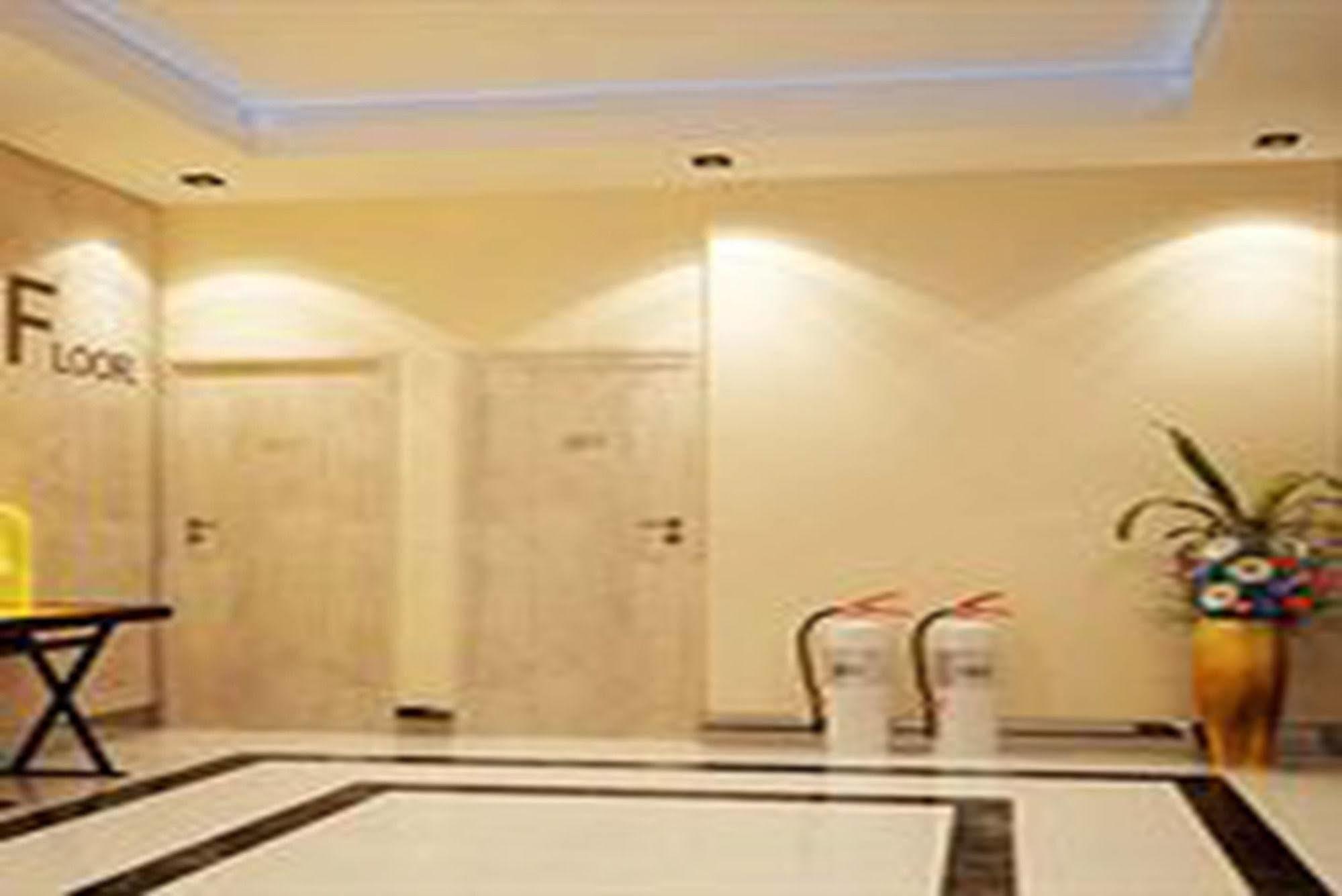 Eleven Avenue Suites Banguecoque Exterior foto